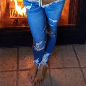 Brina’s Favorite AE Ripped Jeans